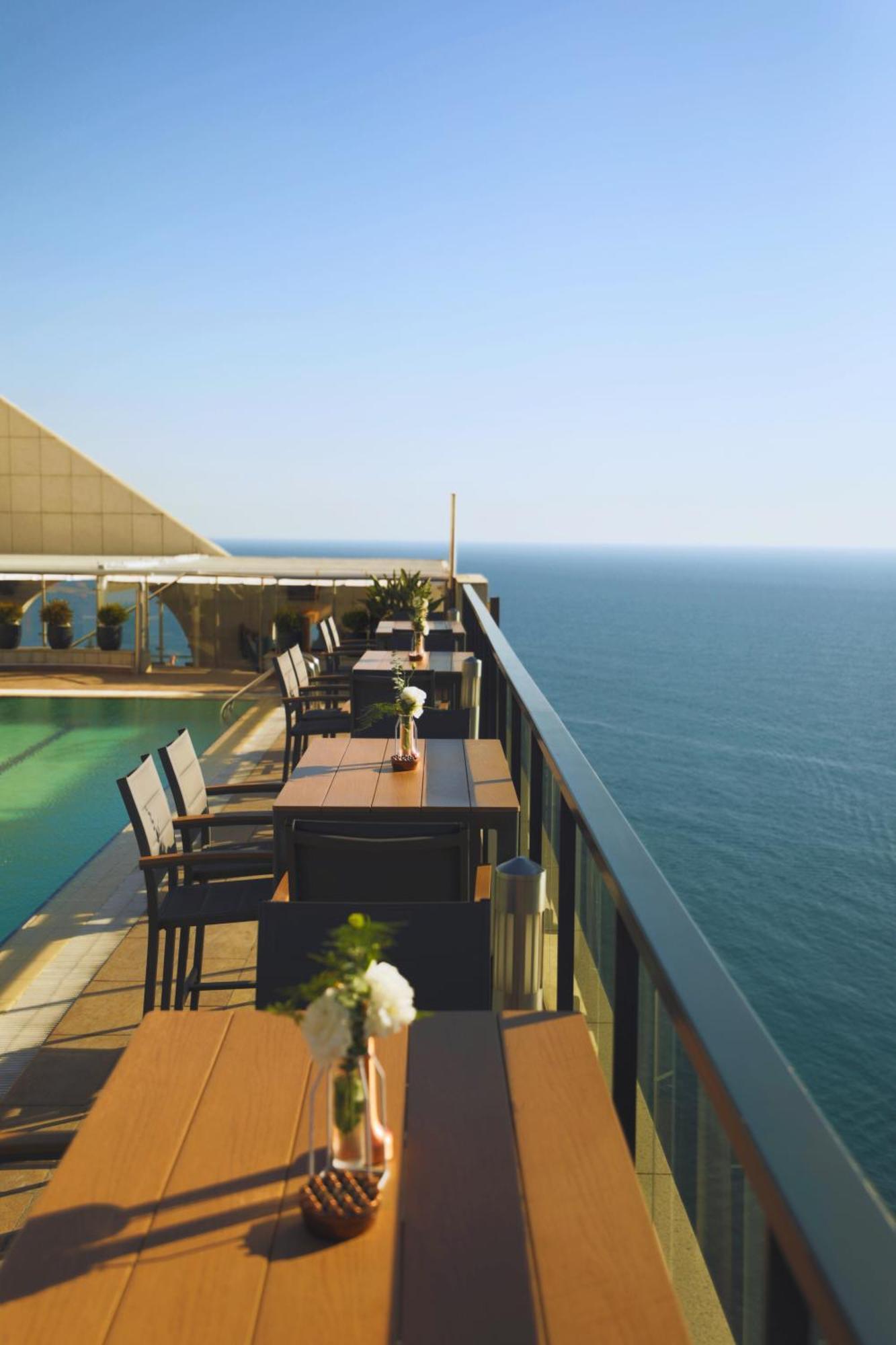 Raouche Arjaan By Rotana Aparthotel Beirut Exterior foto