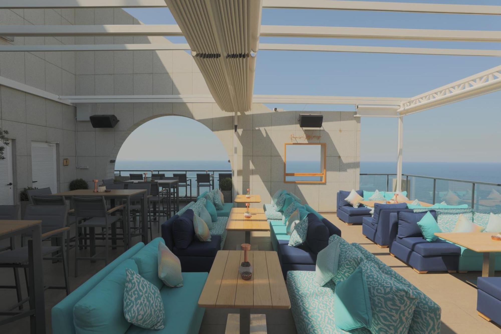 Raouche Arjaan By Rotana Aparthotel Beirut Exterior foto